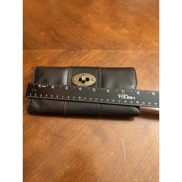 Fossil Authentic Black Genuine Leather Bifold Wallet Classic Natural W Turn Lock - Picture 4 of 8